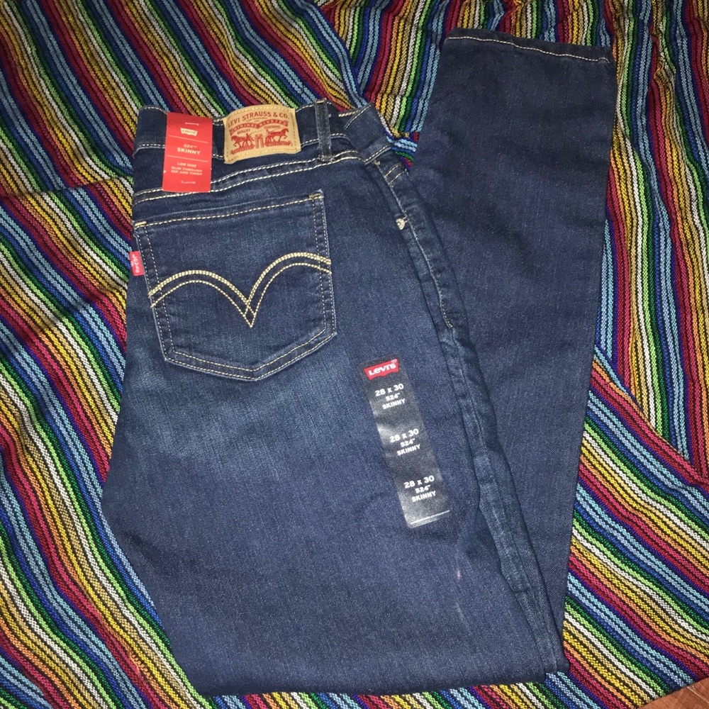 SOLD! Levi’s 28x30 Jeans